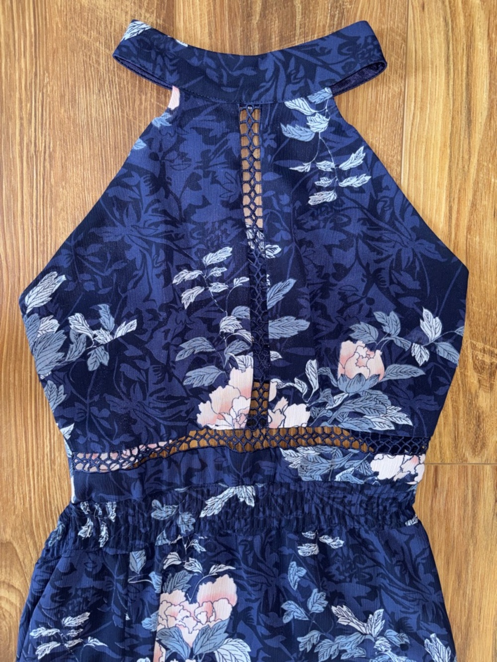 5/$25🌼 Navy Floral Halter Maxi Dress with Slit perfect for summer wedding - Picture 6 of 13